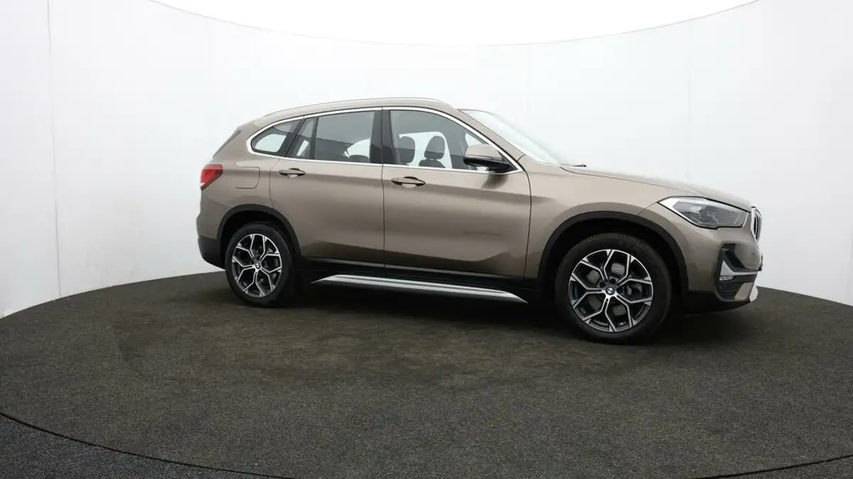 2020-bmw-x1-20-xdrive20i-xline-189bhp-big-35