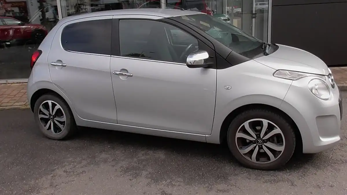 2017-citroen-c1-12-puretech-flair-5d-big-2