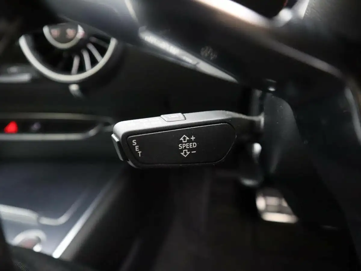 2019-audi-tt-coupe-20-40-tfsi-s-line-big-23