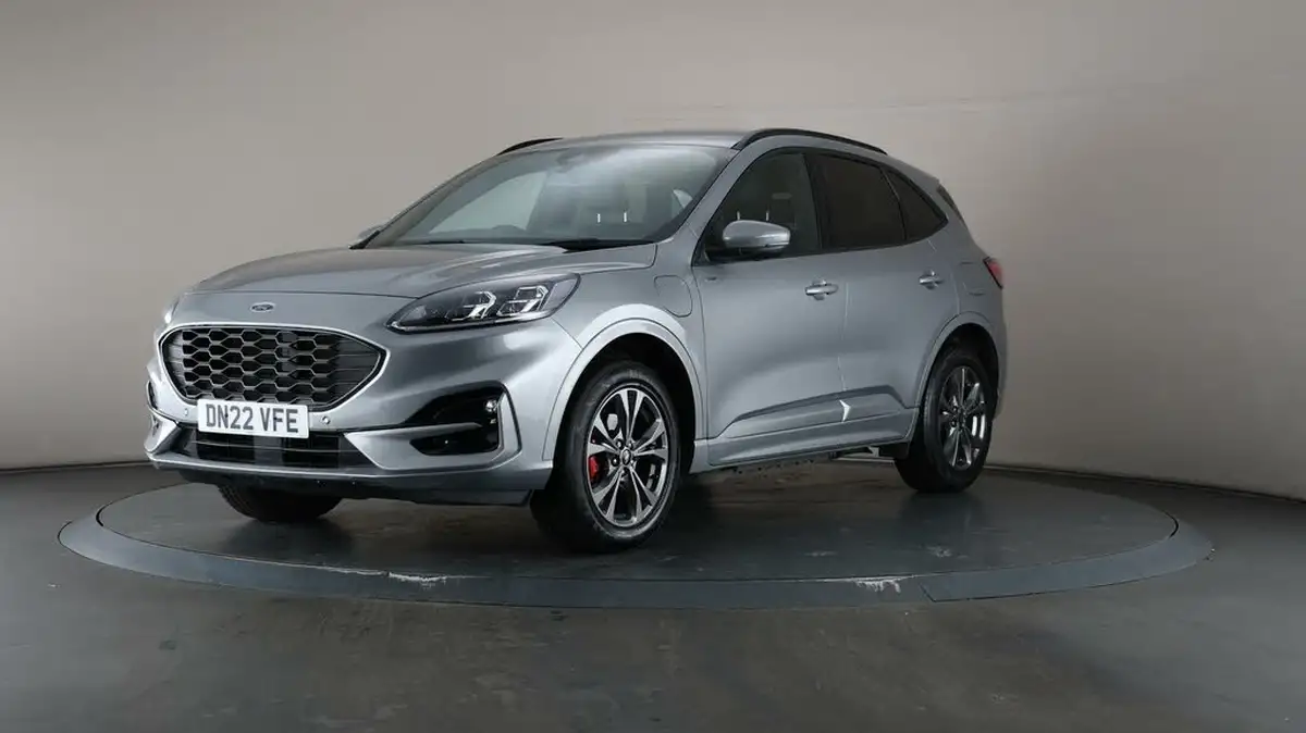2022-ford-kuga-big-36