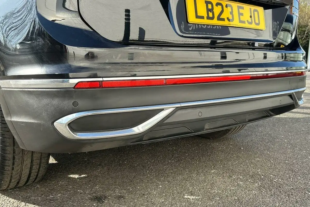 2023-volkswagen-tiguan-14-tsi-elegance-big-16