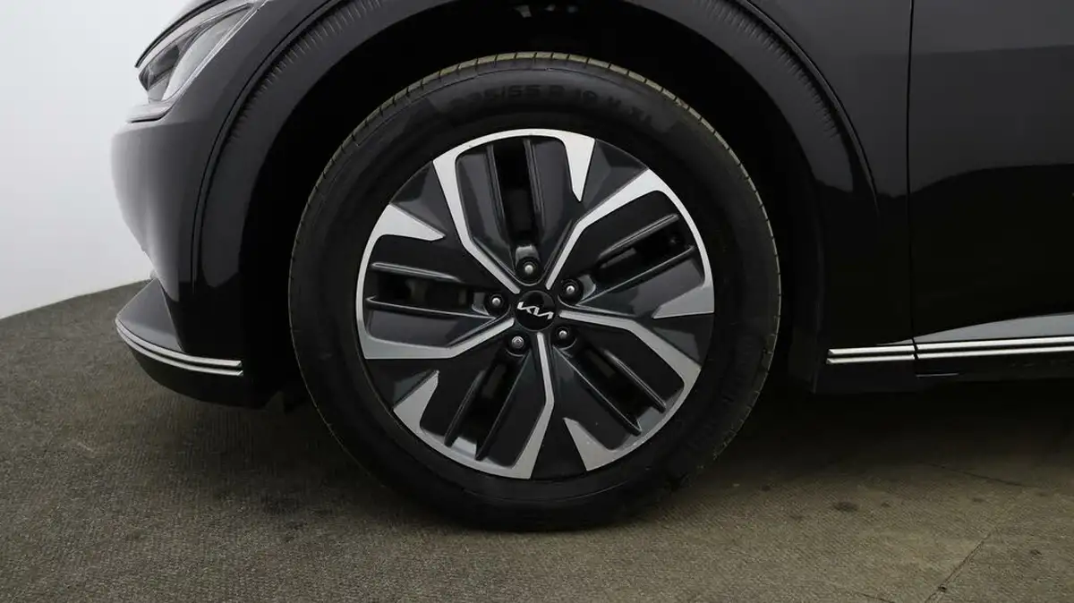2022-kia-ev6-e-air-big-17
