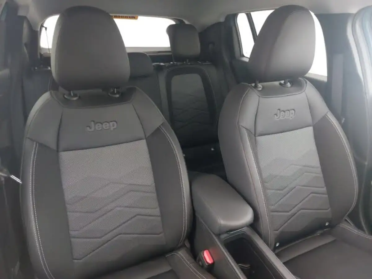2024-jeep-avenger-12-gse-summit-e-hybrid-48v-auto-big-18