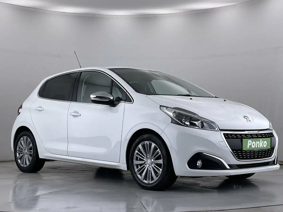 2017-peugeot-208-16bluehdi-allure-100bhp-5d-big-0
