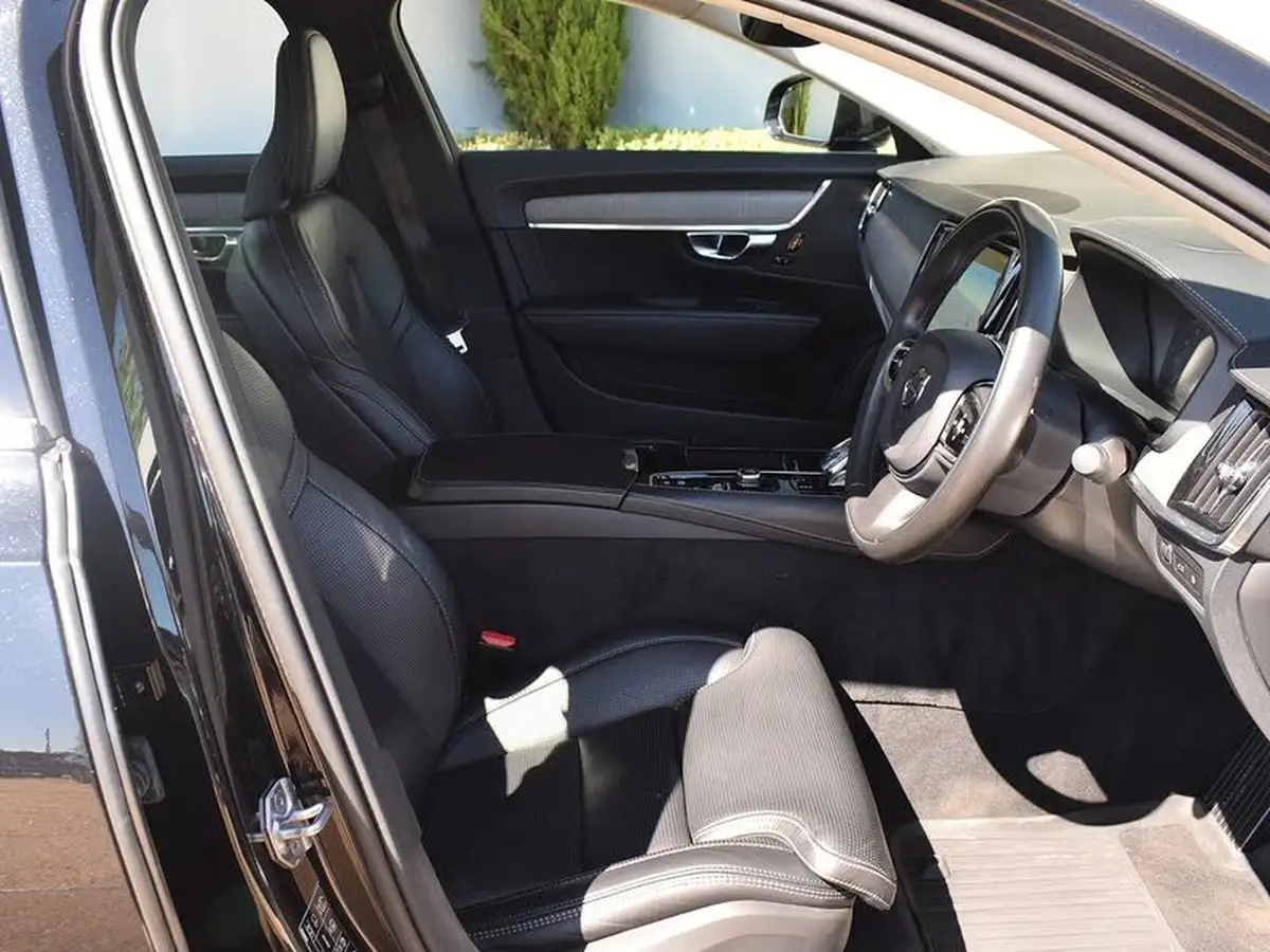 2021-volvo-s90-20-t8-inscription-390bhp-big-14