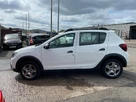 2019-dacia-sandero-stepway-09-tce-comfort-small-8