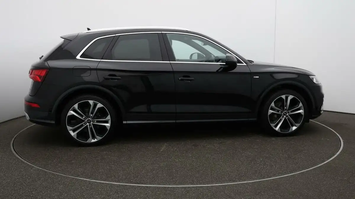 2020-audi-q5-20-55-tfsi-e-vorsprung-competition-big-46
