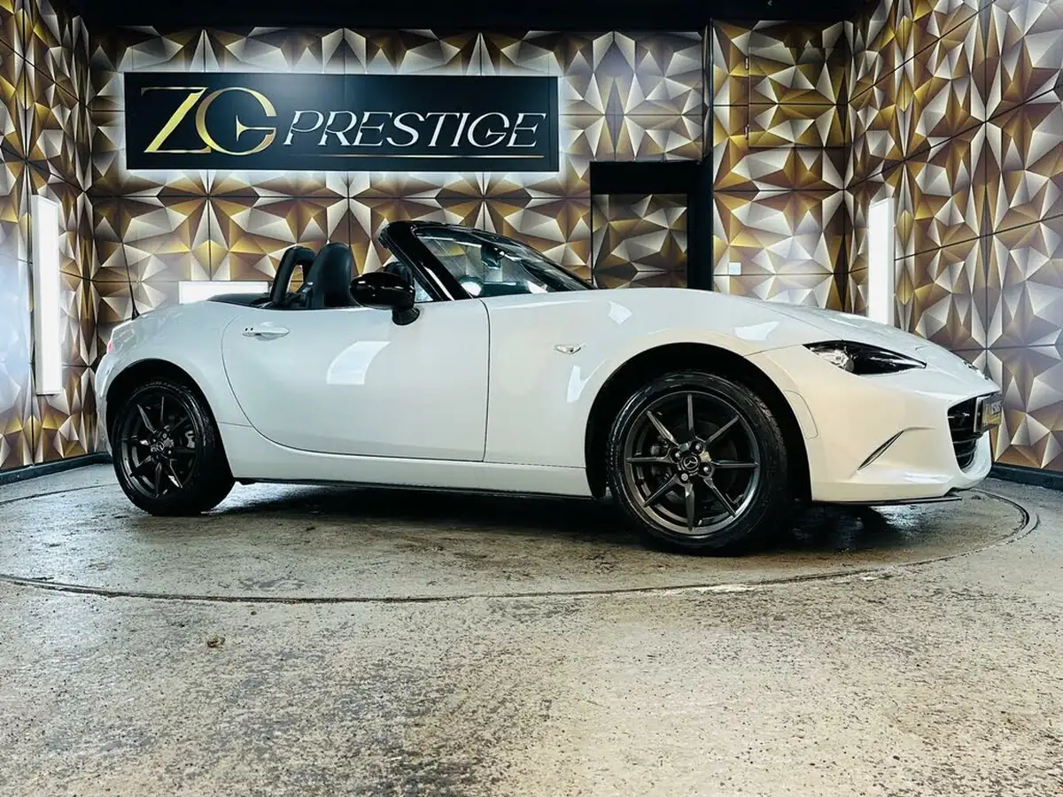 2017-mazda-mx-5-15-sport-convertible-big-10