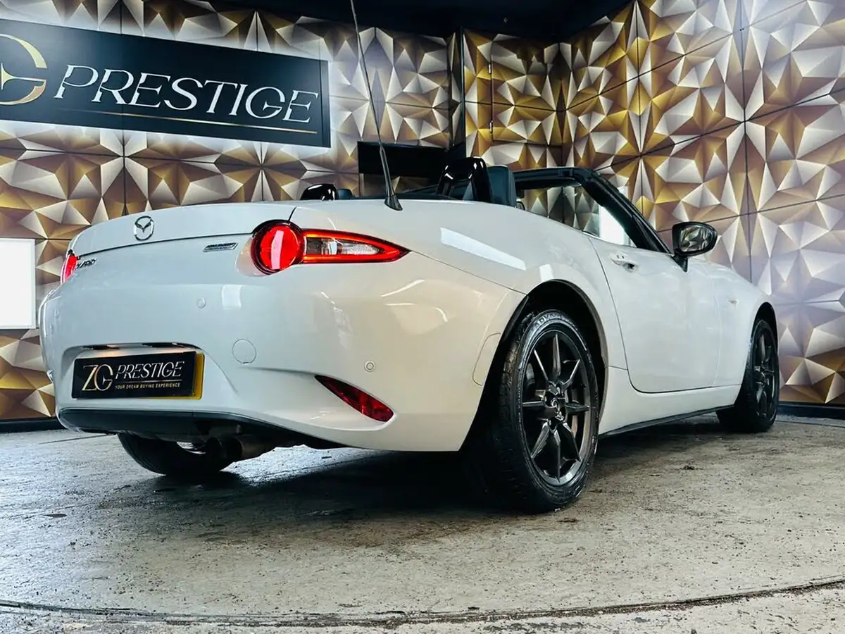 2017-mazda-mx-5-15-sport-convertible-big-33
