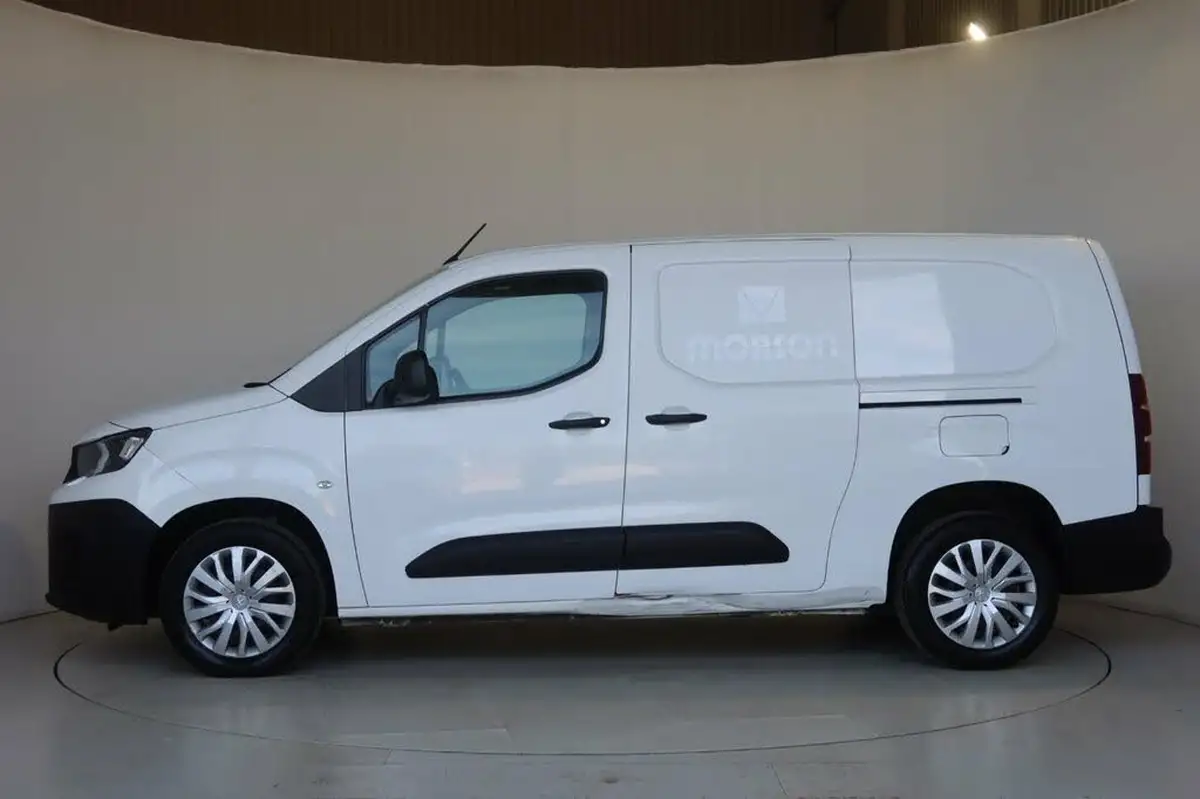 2020-peugeot-partner-15-bluehdi-950-professional-100ps-eu6dt-long-panel-big-9