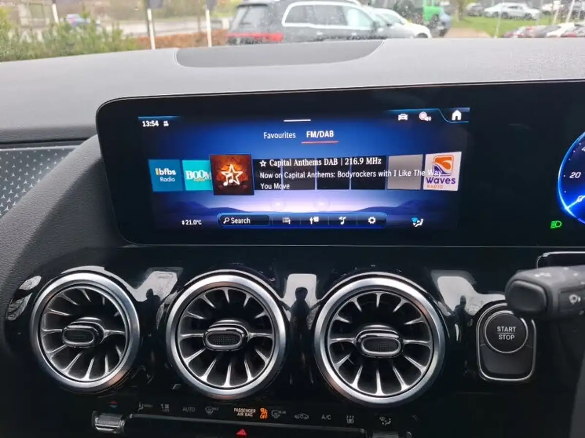 2024-mercedes-benz-eqa-e-eqa-250-sport-executive-big-13