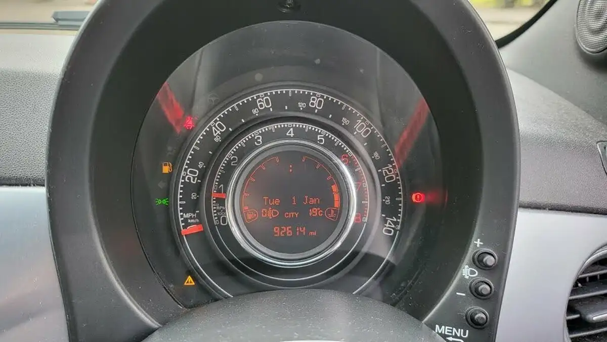 2014-fiat-500-12-s-big-12