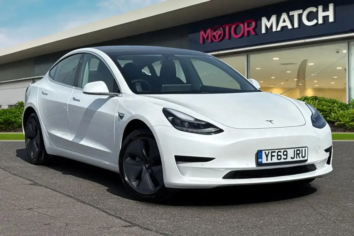 2019-tesla-model-3-e-standard-plus-big-0