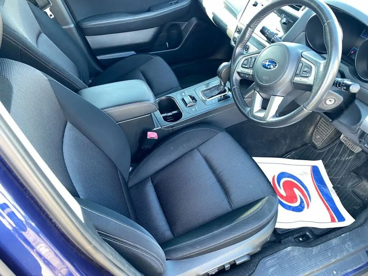 2015-subaru-outback-20td-se-lineartronic-big-4
