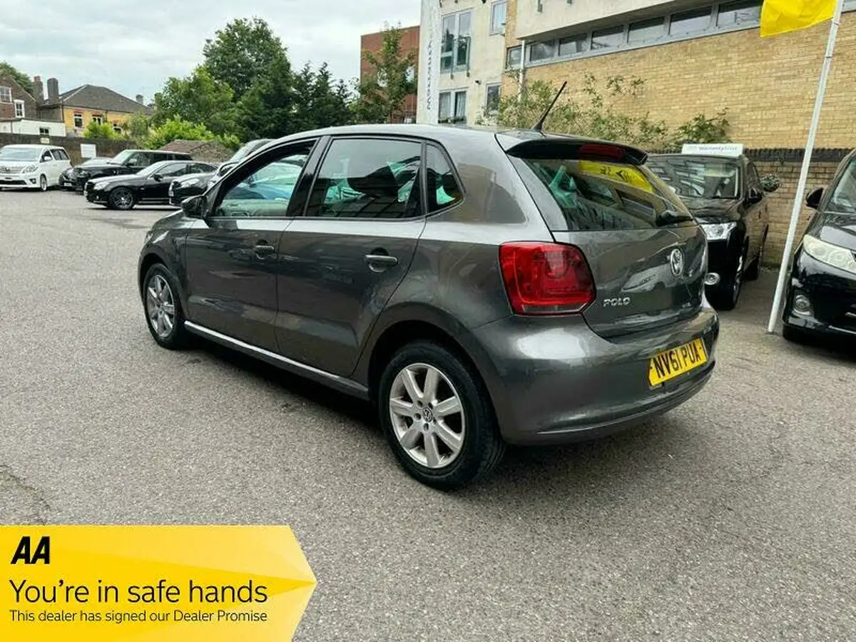 2012-volkswagen-polo-12td-match-5d-big-7