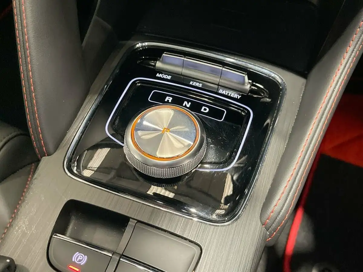 2022-mg-zs-suv-e-trophy-connect-ev-156ps-long-range-big-12