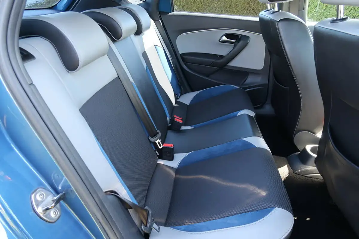2014-volkswagen-polo-14-tsi-bluegt-act-5d-dsg-big-29