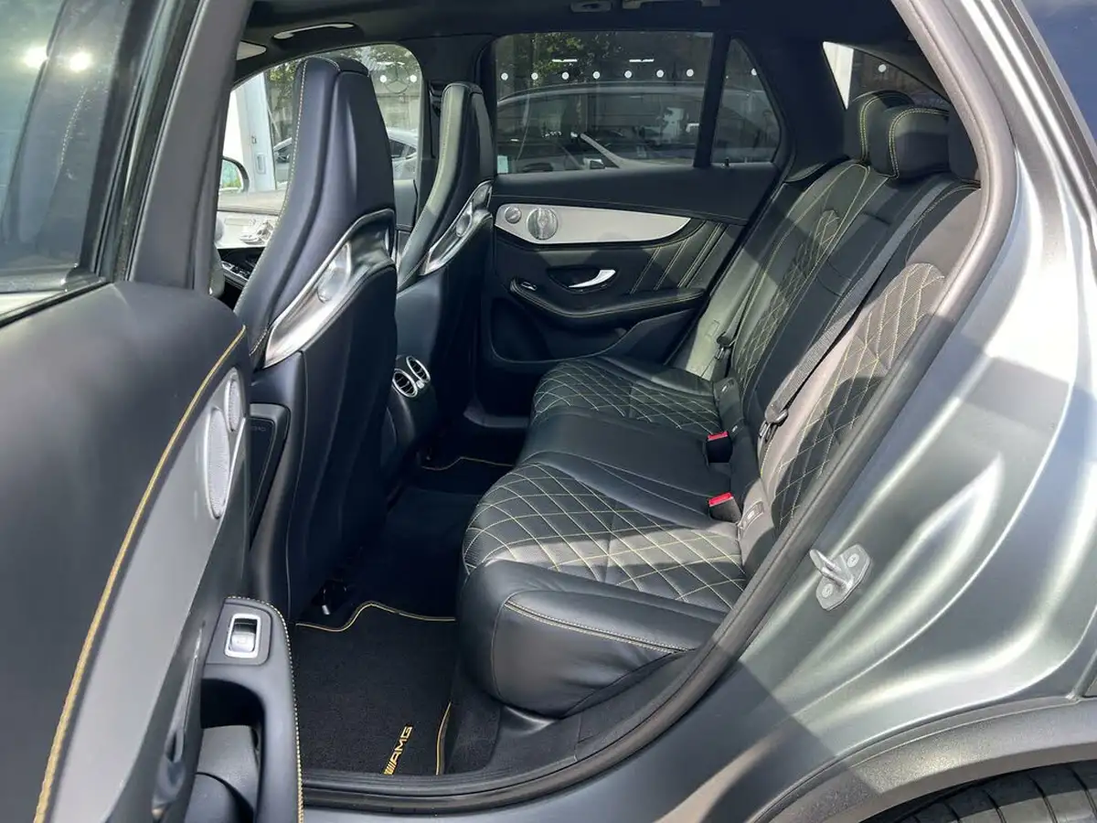 2018-mercedes-benz-glc-class-40-glc-amg-63-s-edition-1-510ps-station-wagon-5d-big-14