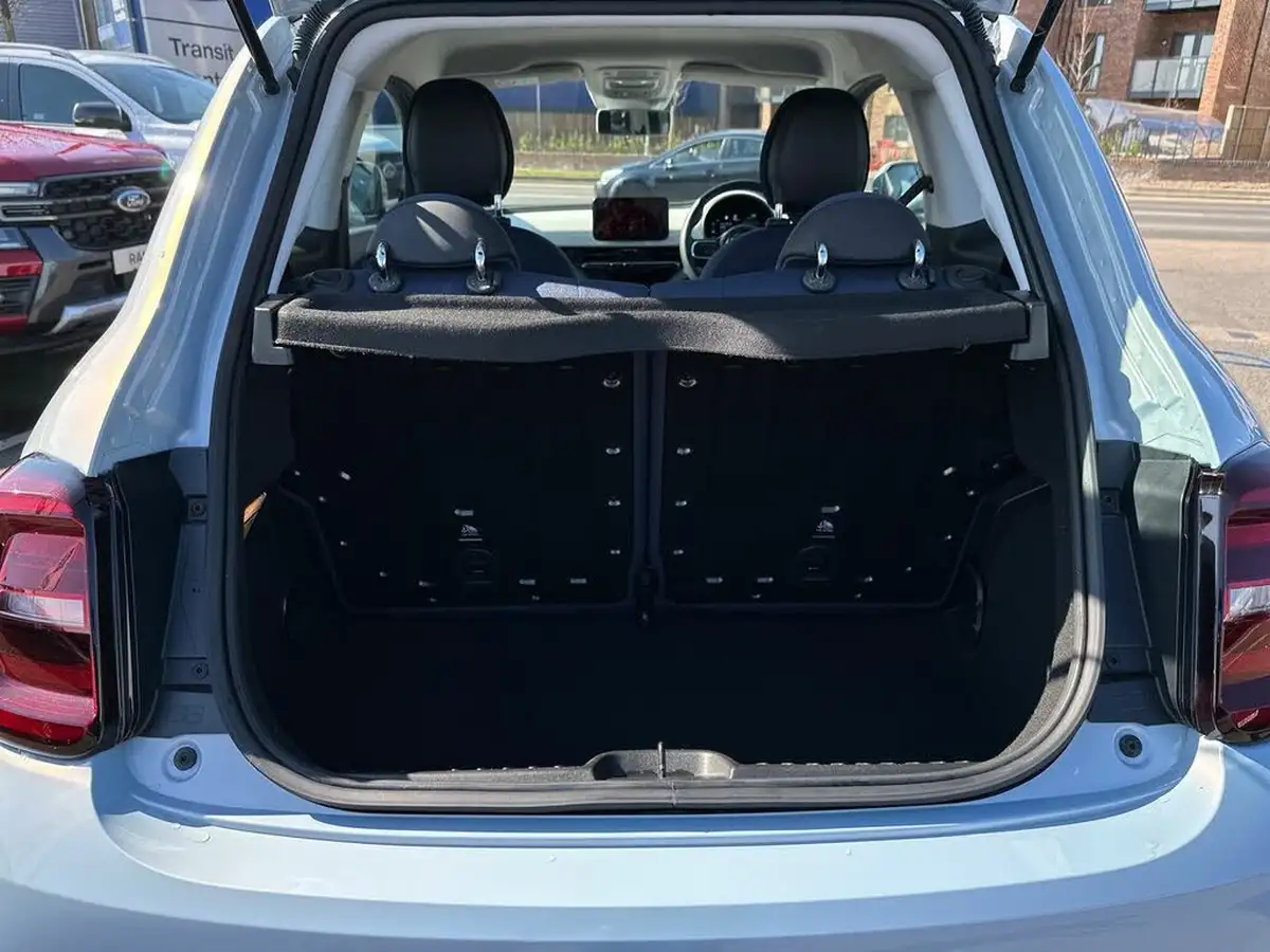 2021-fiat-500-e-passion-big-33