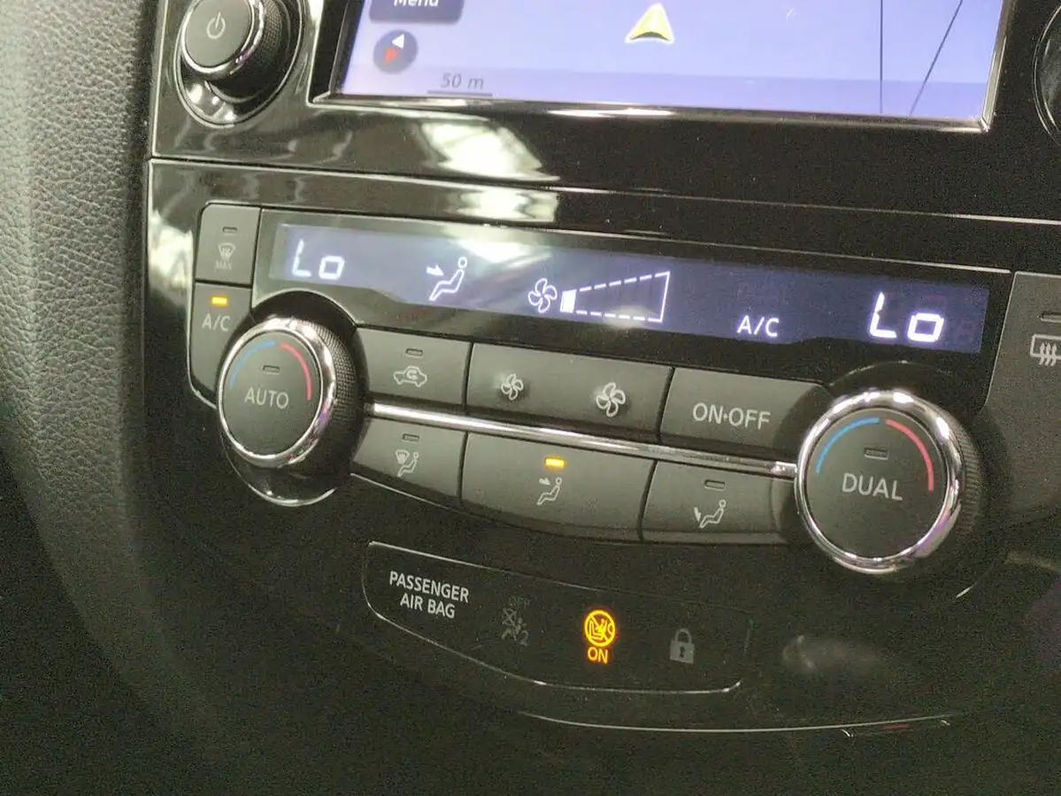 2017-nissan-qashqai-15dci-n-connecta-99g-big-15