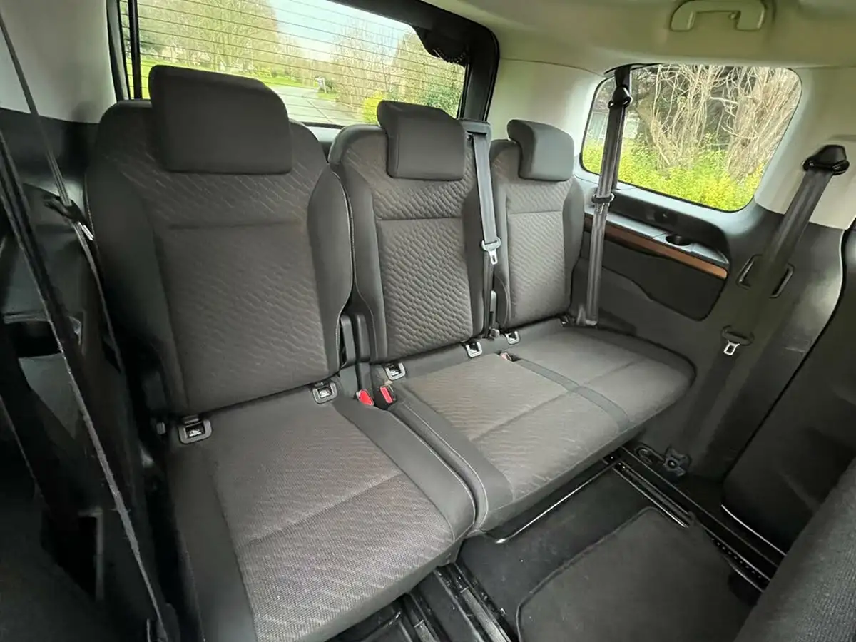 2022-toyota-proace-verso-20d-family-180ps-l1-auto-big-35