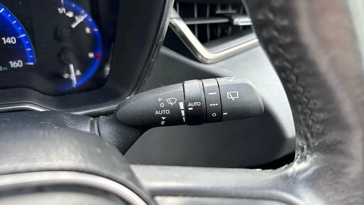 2021-suzuki-swace-18-sz5-big-29