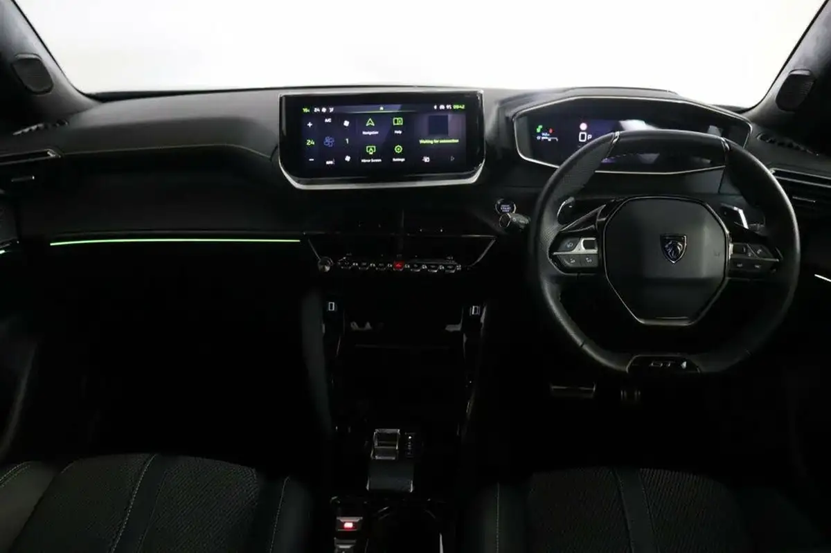 2023-peugeot-2008-suv-big-9