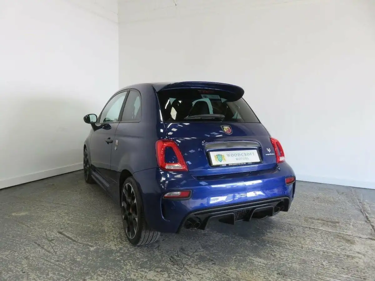 2016-abarth-595-14-tjet-competizione-big-6