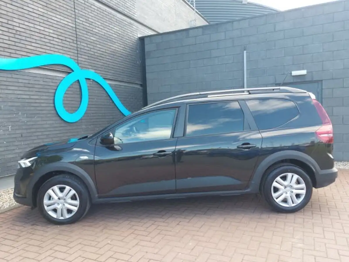 2024-dacia-jogger-16-tce-expression-big-3