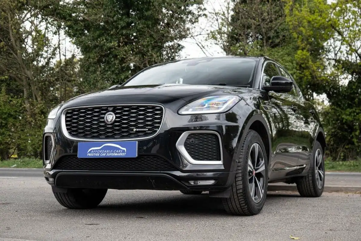 2021-jaguar-e-pace-15-p300e-r-dynamic-s-big-5