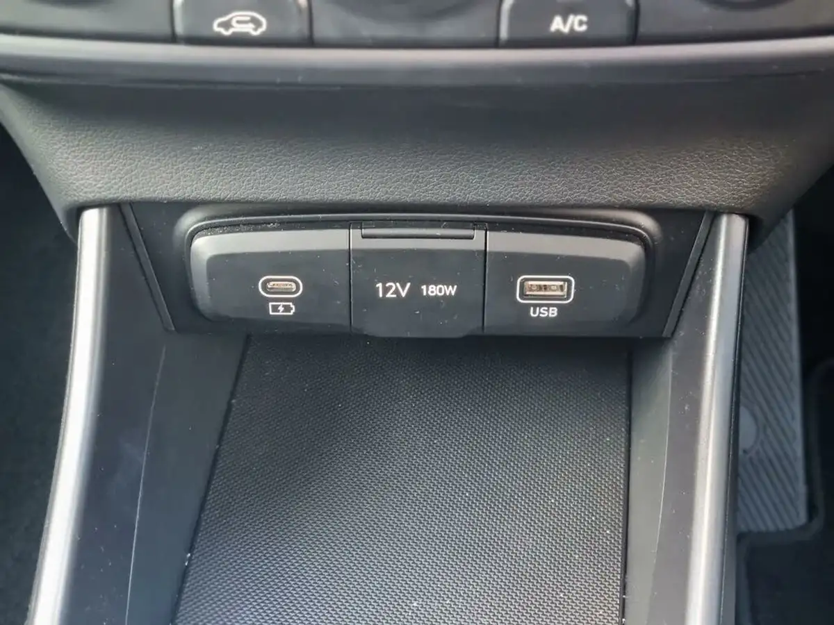 2023-hyundai-i20-10-t-gdi-advance-big-23