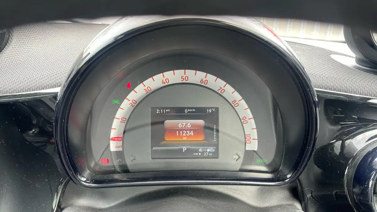 2020-smart-forfour-eq-prime-exclusive-big-23