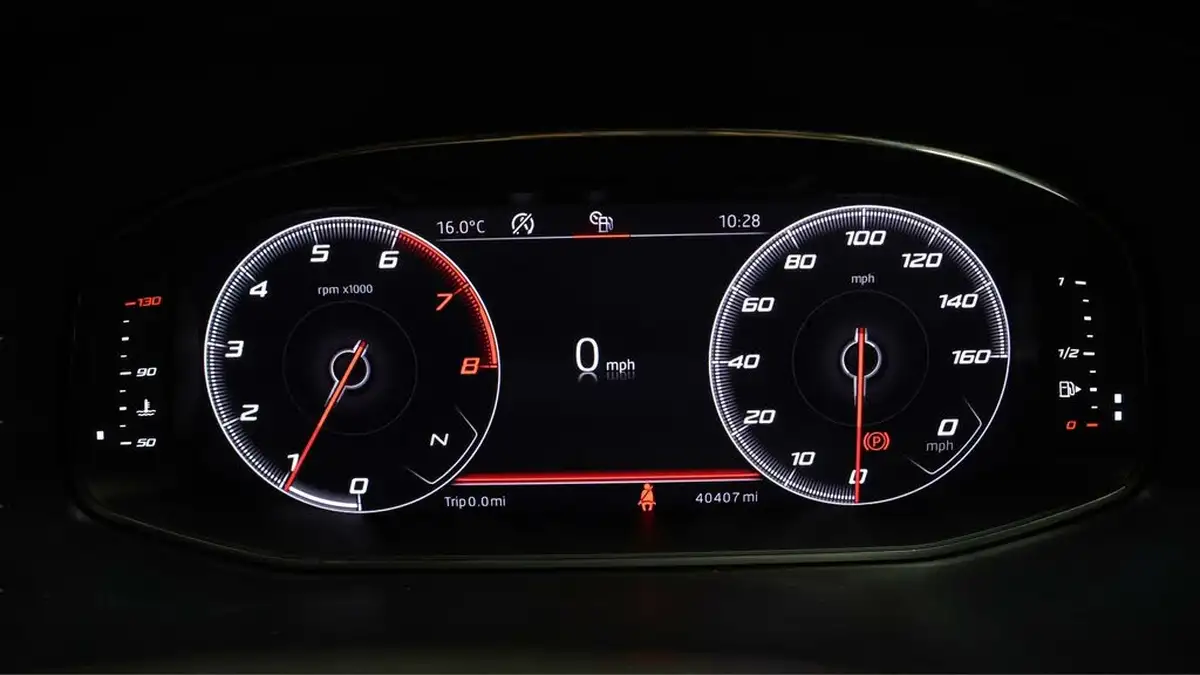2019-seat-leon-20-tsi-fr-sport-hatchback-big-9