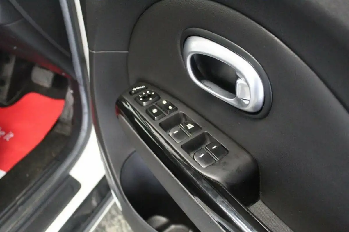 2014-kia-soul-16td-mixx-auto-big-37