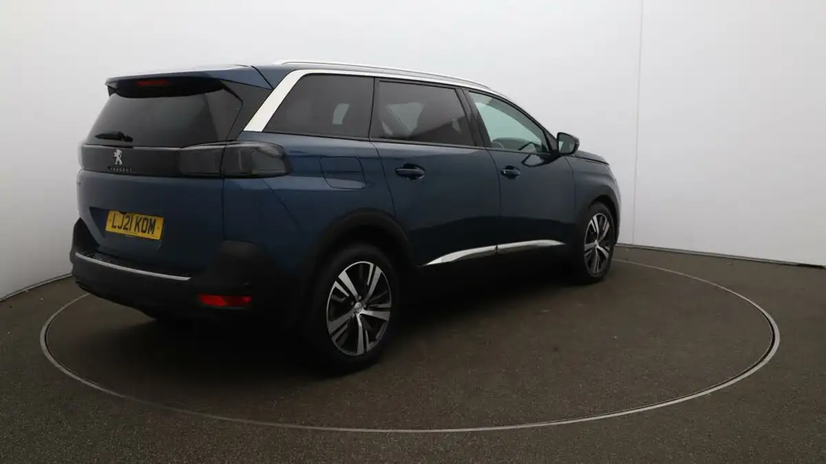 2021-peugeot-5008-suv-15-bluehdi-allure-premium-big-47