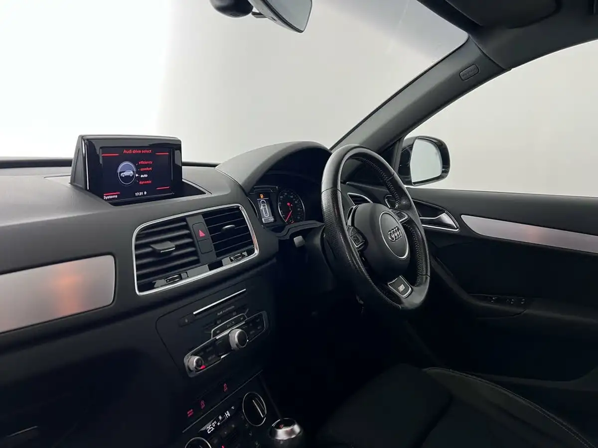 2016-audi-q3-14-s-line-tronic-big-14