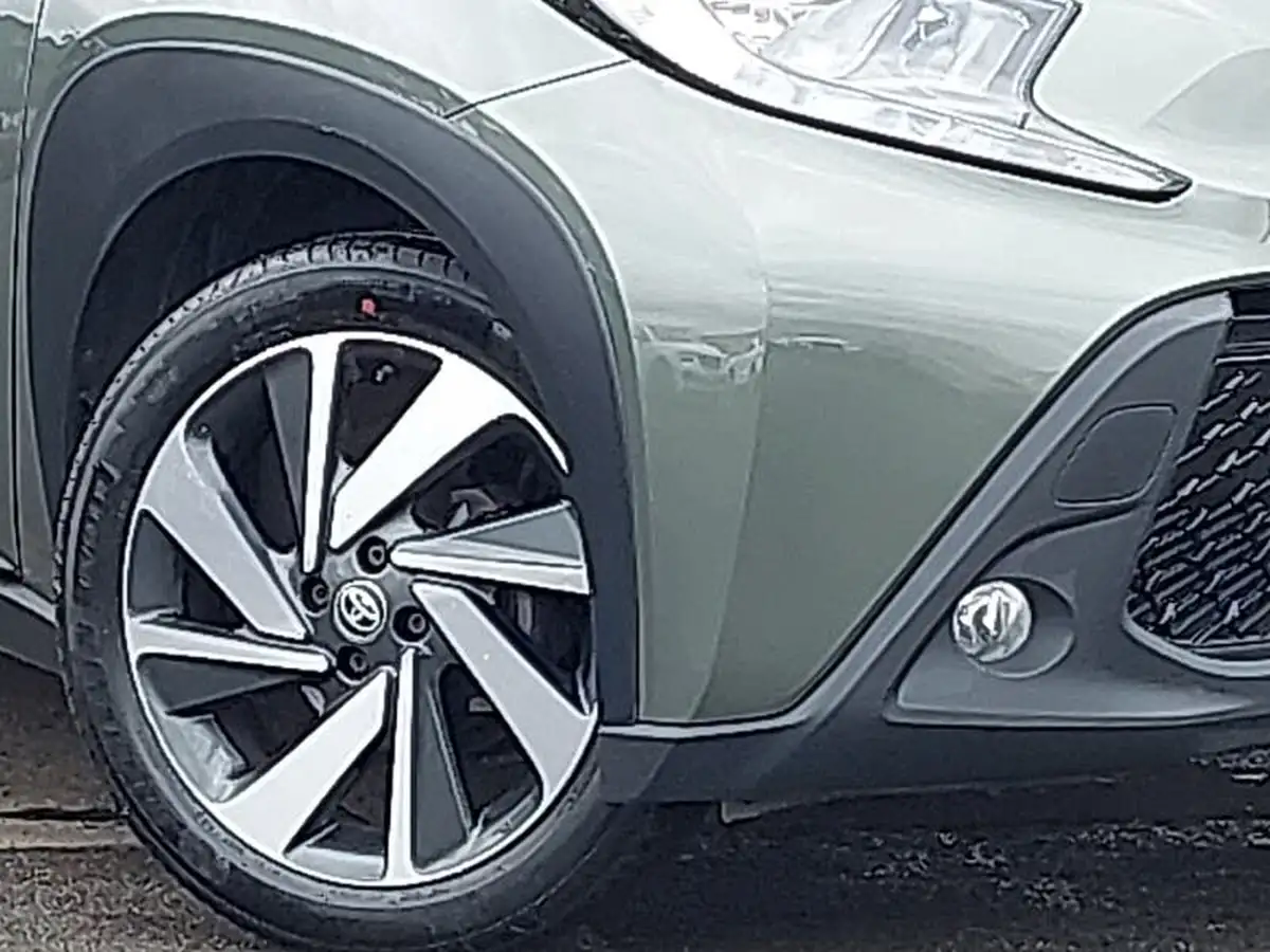 2022-toyota-aygo-x-10-vvt-i-edge-cvt-big-8