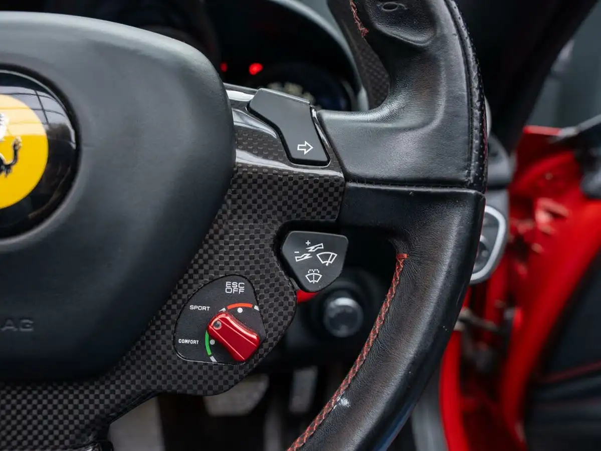 2015-ferrari-california-39-t-big-37