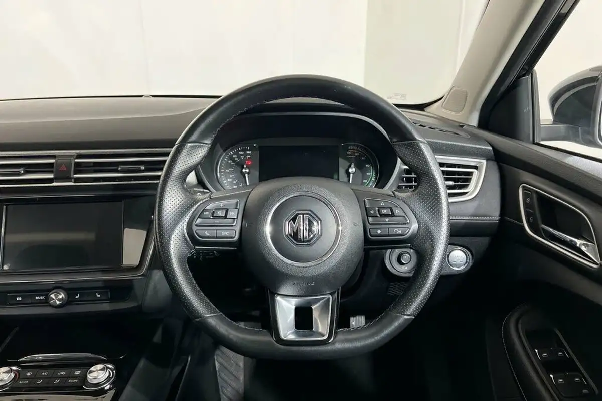 2022-mg-mg5-e-exclusive-ev-long-range-big-20