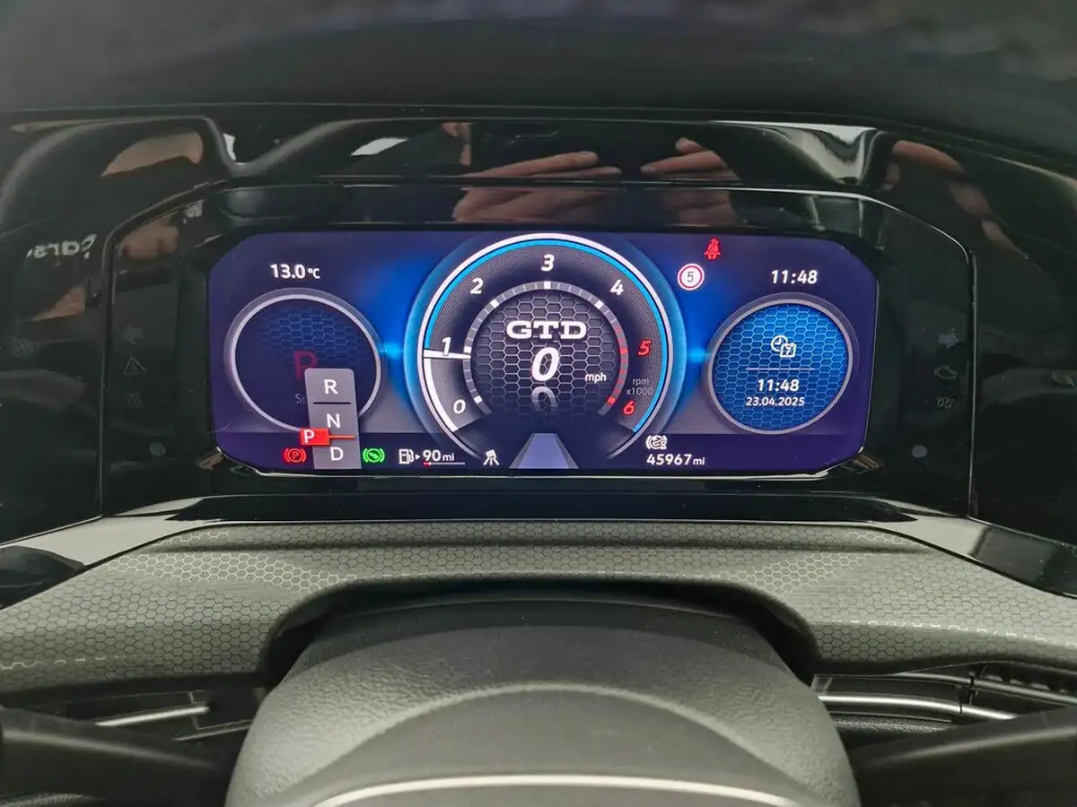 2020-volkswagen-golf-20tdi-gtd-200ps-hatchback-5d-big-20