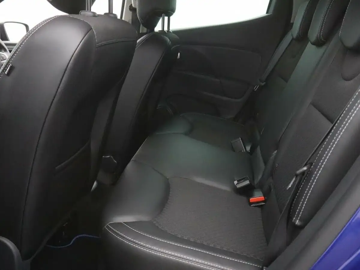 2019-renault-clio-09-tce-gt-line-big-26