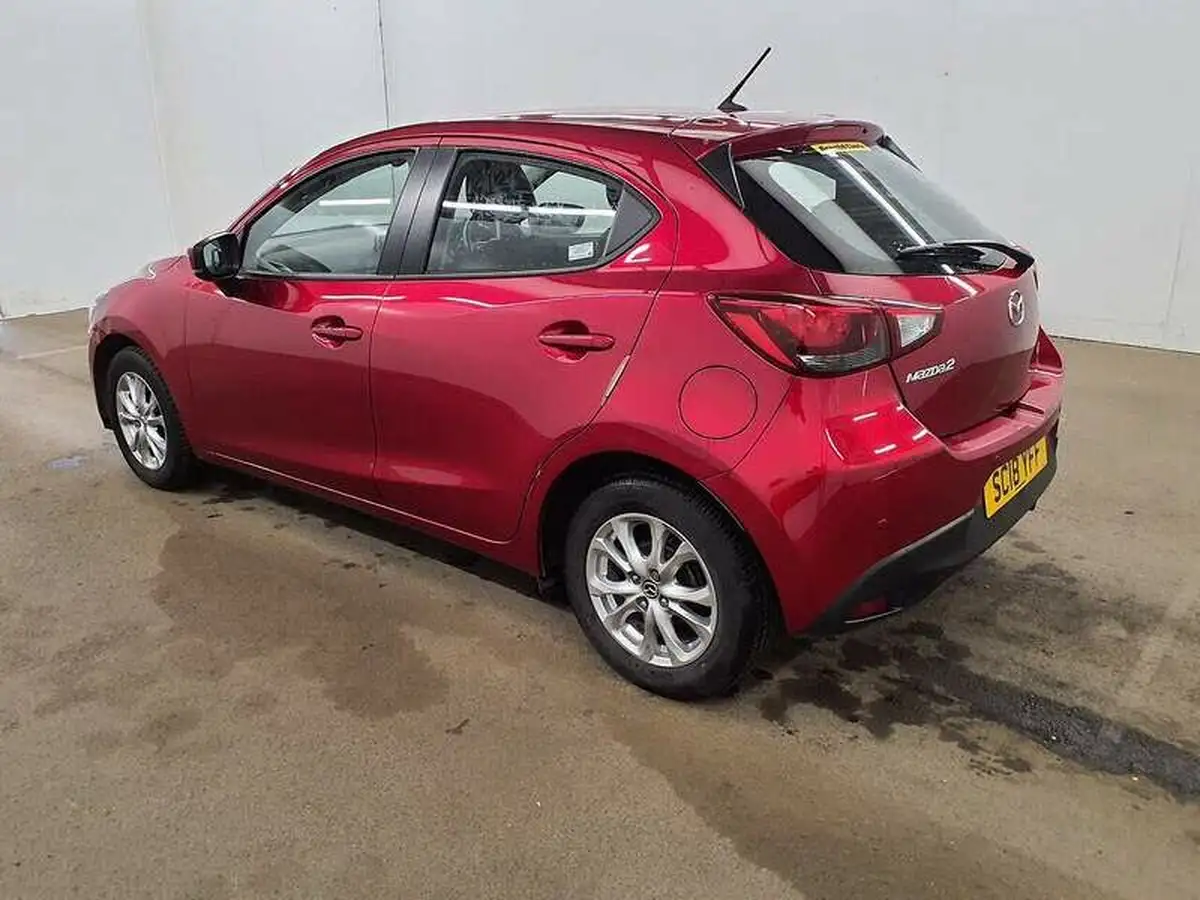 2018-mazda-mazda2-15-se-l-big-2