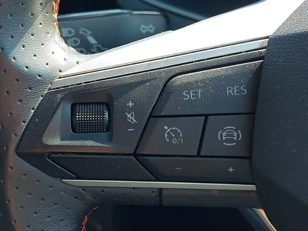 2023-seat-arona-10-tsi-fr-sport-big-11