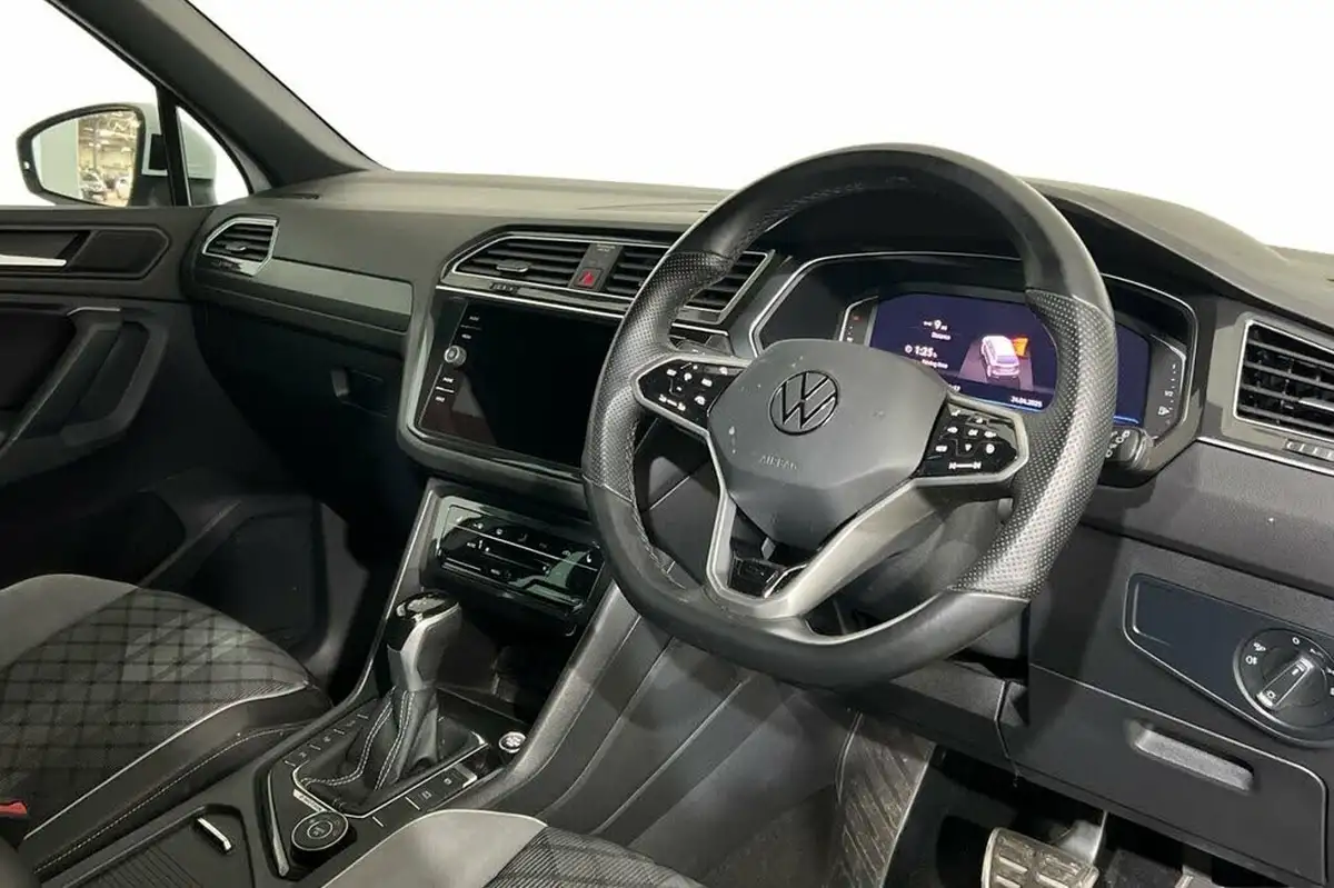 2021-volkswagen-tiguan-20tdi-r-line-150ps-4motion-big-6
