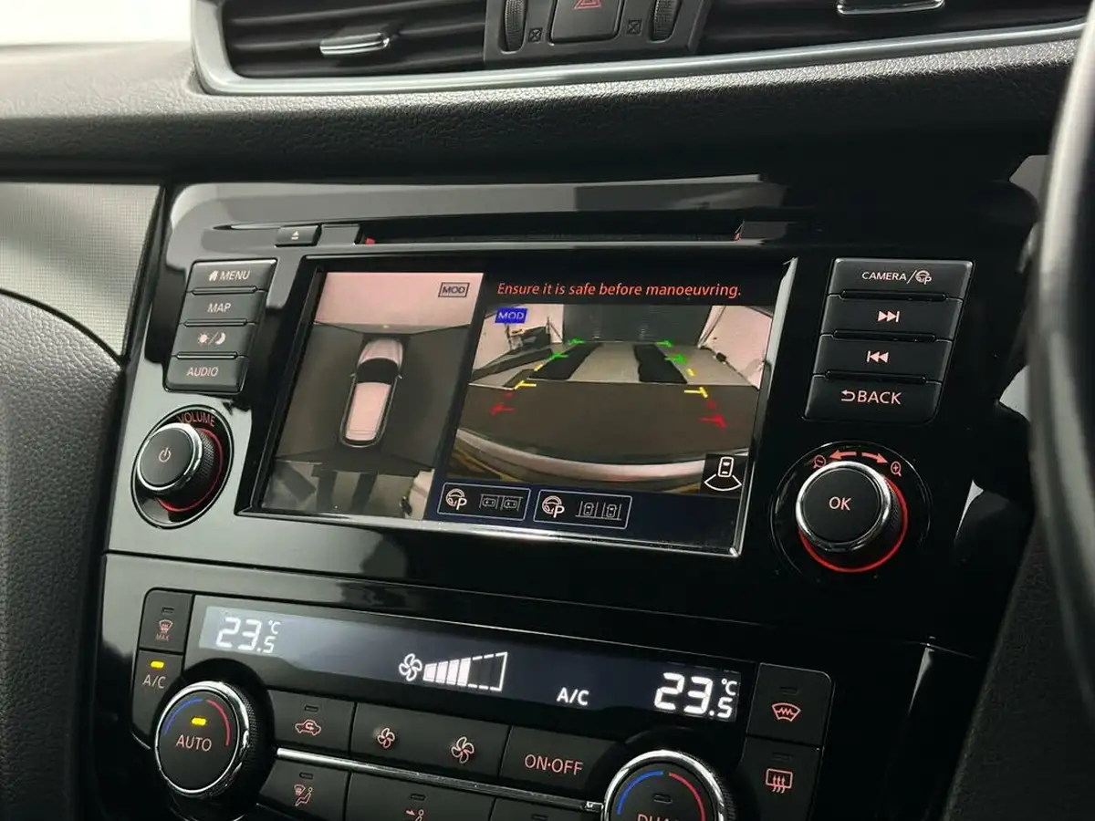 2019-nissan-qashqai-13-dig-t-tekna-140ps-big-22
