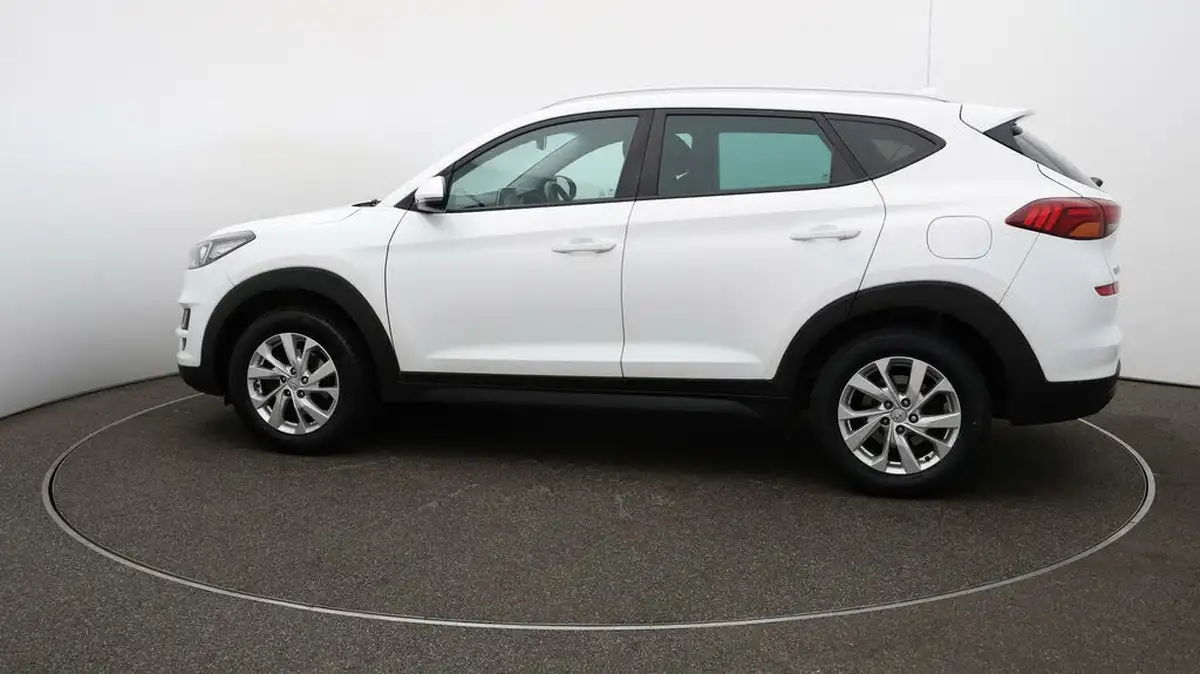 2019-hyundai-tucson-big-48