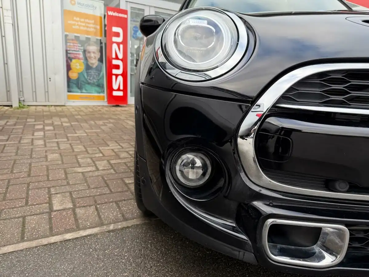 2020-mini-cooper-20-cooper-s-exclusive-189bhp-nav-hatchback-3d-big-18