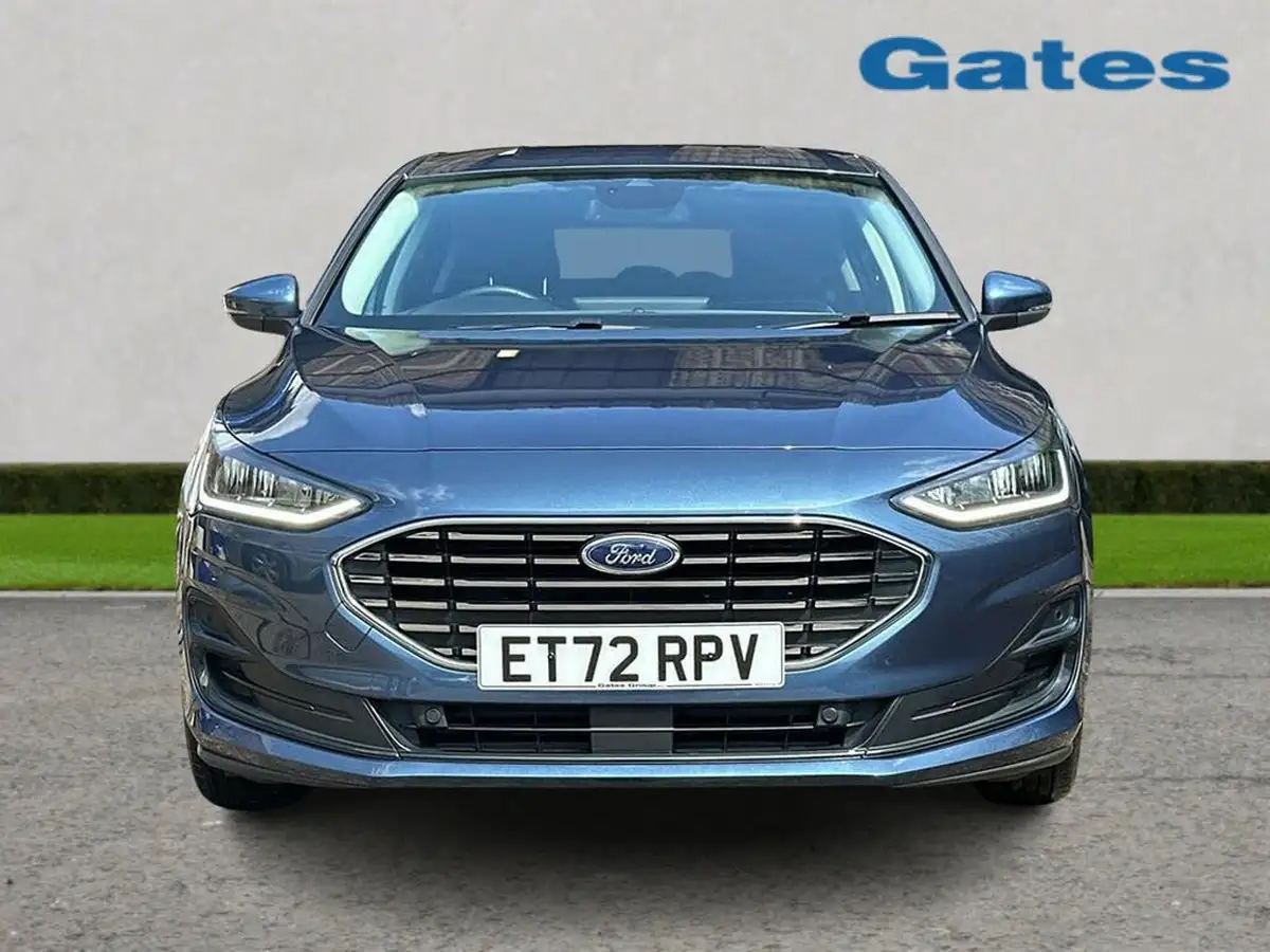 2022-ford-focus-10t-titanium-125ps-hybrid-mhev-hatchback-powershift-big-1