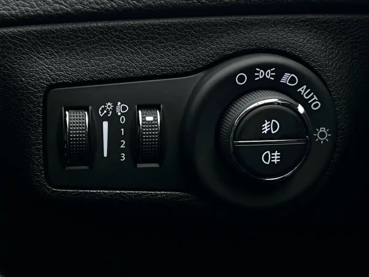 2021-jeep-compass-14-multiair-ii-longitude-168bhp-4x4-auto-big-22