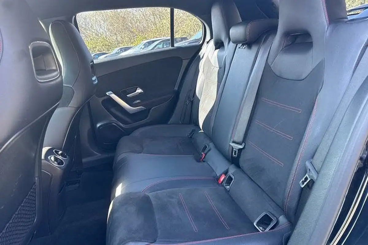 2018-mercedes-benz-a-class-15d-a180d-amg-line-116ps-ss-hatchback-5d-7g-dct-big-34